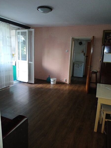 Drumul Taberei, Piata Valea Ialomitei,